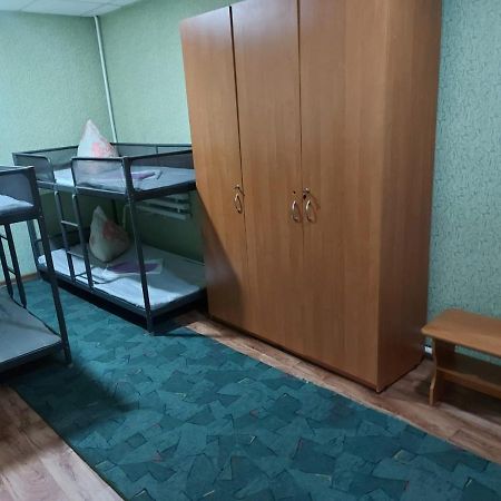 Мини-Отель "Алатау",Хостел Павлодар Екстериор снимка